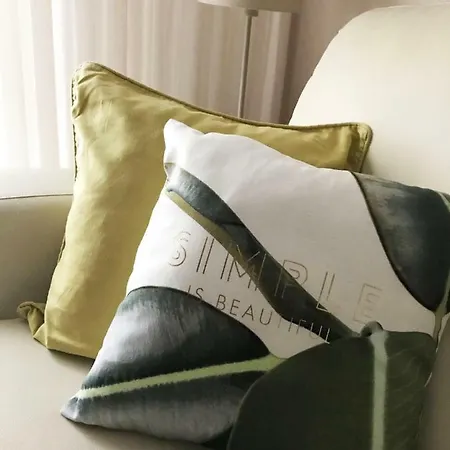 Pisos Centro Apartment *